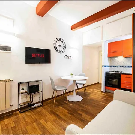 Via Buonarroti, 8 - 12 Minutes Walk To Duomo - Bright & Cozy - Charming Apartment