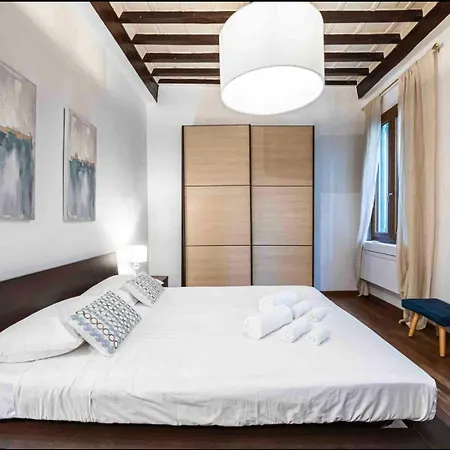 Via Buonarroti, 8 - 12 Minutes Walk To Duomo - Bright & Cozy - Charming