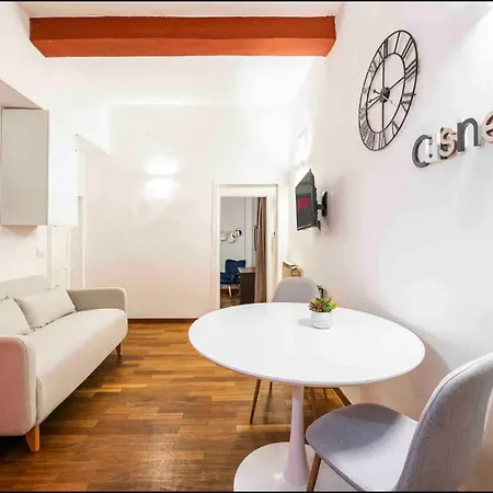 Via Buonarroti, 8 - 12 Minutes Walk To Duomo - Bright & Cozy - Charming